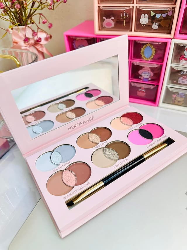 HERORANGE Multi-Role Dry Eyeshadow Palette